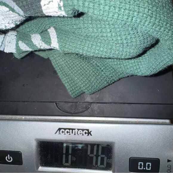 NFL New York Jets size 5 Kids Green Long Sleeve thermal Shirt - Picture 3 of 3